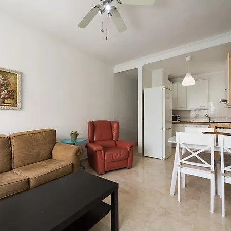 Fan Apartment